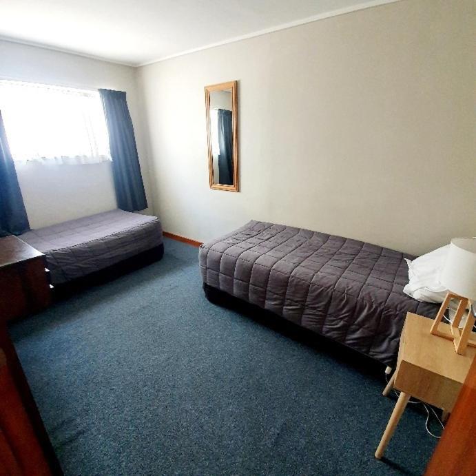 Chanel Court Motel Masterton Exteriör bild