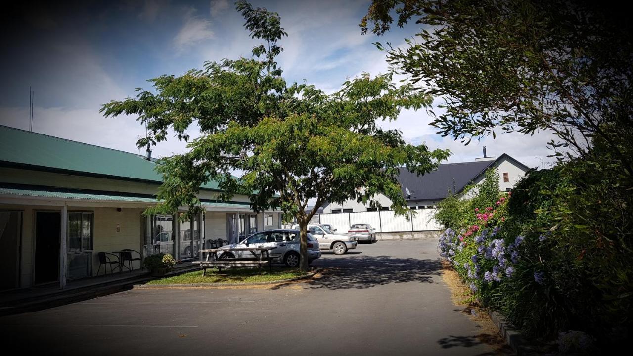 Chanel Court Motel Masterton Exteriör bild